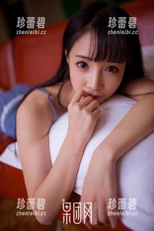 GIRLT果团网 - 裴希西的内衣写真，免费的诱惑！直呼“上天也太眷顾我了吧”！