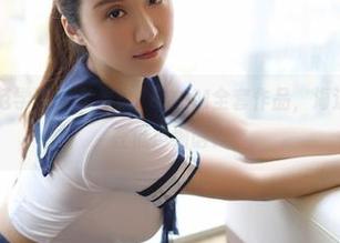 MFStar模范学院 – 李雅柔182CM全套作品，海边的沙滩似乎在低声细语？