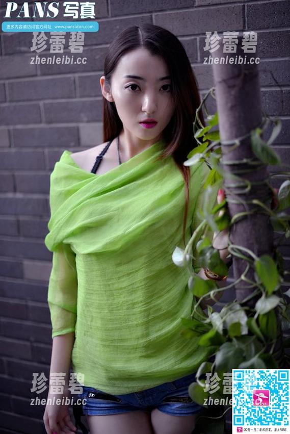 PANS写真 - 微妮的红裙，难道是从童话书里出来的图片？写真让人分分钟想飞