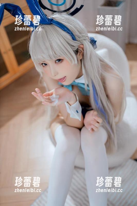 Quan冉有点饿 Quan冉有点饿的私拍,芙莉莲被葬送了?哈哈,谁偷了她的零食!