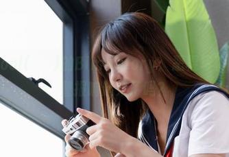 Seoyool(서율)的Bimilstory：恶棍写真图册，警报响起来了吗？