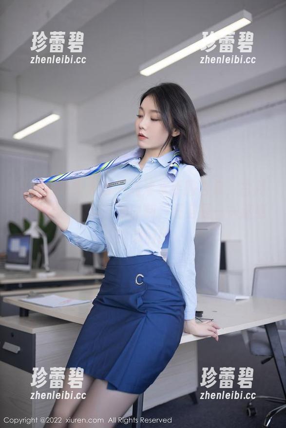 Xiuren秀人网 - 高清水手服合集，古月小同学“认真”的时刻，任务是——迷惑学弟们！