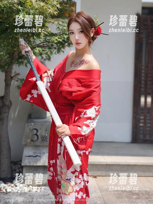 Xiuren秀人网 - 徐莉芝Booty的万圣节私房图包，这防不胜防的‘鬼魅’姿态啊！