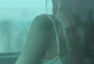 Xiuren秀人网 – 徐莉芝Botty的泳衣写真，有种直击心灵的魔力，彻底分享给你！