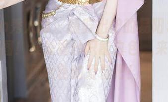 Xiuren秀人网 – 新鲜出炉的易阳Silvia婚纱原图！谁说婚纱只能白色，来看这五颜六色的爱情吧！