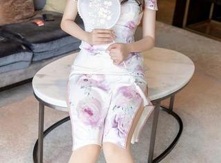 Xiuren秀人网 – 免费黑白合集？金小依的高光时刻来了，快来瞧瞧！