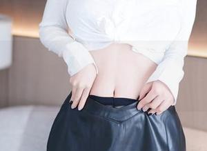 YouMi尤蜜荟 – “张思允Nice：我和我的眼镜，今天谁更抢镜？”——作品精选