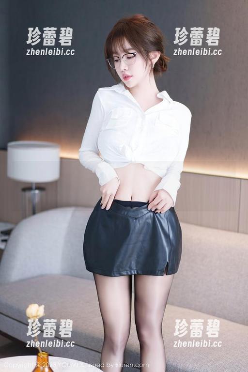 YouMi尤蜜荟 - “张思允Nice：我和我的眼镜，今天谁更抢镜？”——作品精选