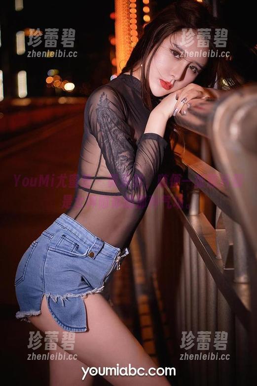 YouMi尤蜜荟 - 黄乐然，随便一张照片都是女神附体的那种气场。