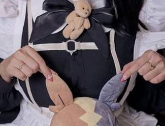在巴尔的摩，ZinieQ亲历赛车女郎图包：谁说速度与性感不能并存？