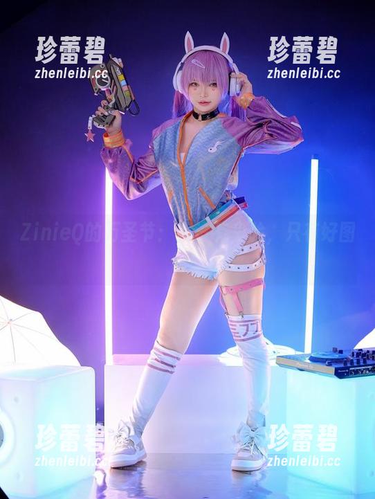 ZinieQ的万圣节：我没有鬼脸，只有好图包！