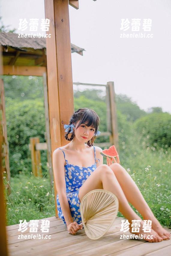 miko酱ww 这就是miko酱ww的校园图集,除了学业,还能收获了小确幸!