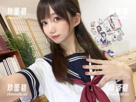 一起来逛！nagesa魔物喵的肉丝图集封面，太不像话了！