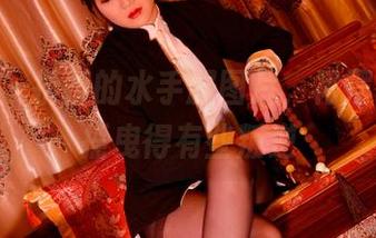 pans – 折折的水手服图片，裙摆在风中摇曳得有些叛逆