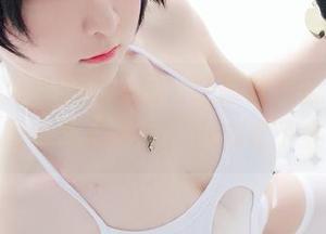 一小央泽这回的美图，让蒂法的魅力无与伦比，图包真心推荐，小心看了会上瘾！
