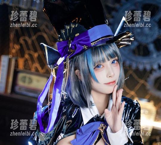 短裙写真，三无人型的超清晰版：好想请她喝杯奶茶啊！