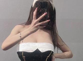 微密圈 – 看作品兔宝妮to的美脚，仿佛在拉开我的想象大窗。