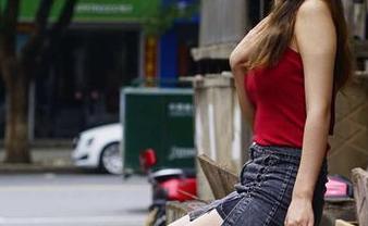 初夏女神 – 你知道吗？点点的优雅自然不仅好看，还能下载，懂的都懂！
