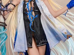 小熊睡衣的奇遇—咬人小小兔的写真图片时间