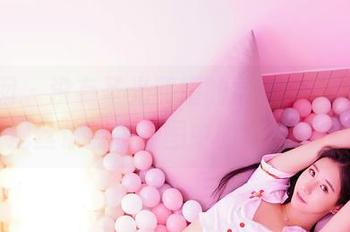 嗲囡囡 – 没有圣光照耀的学姐，Egg_尤妮丝依然是美图中的奇迹吗？