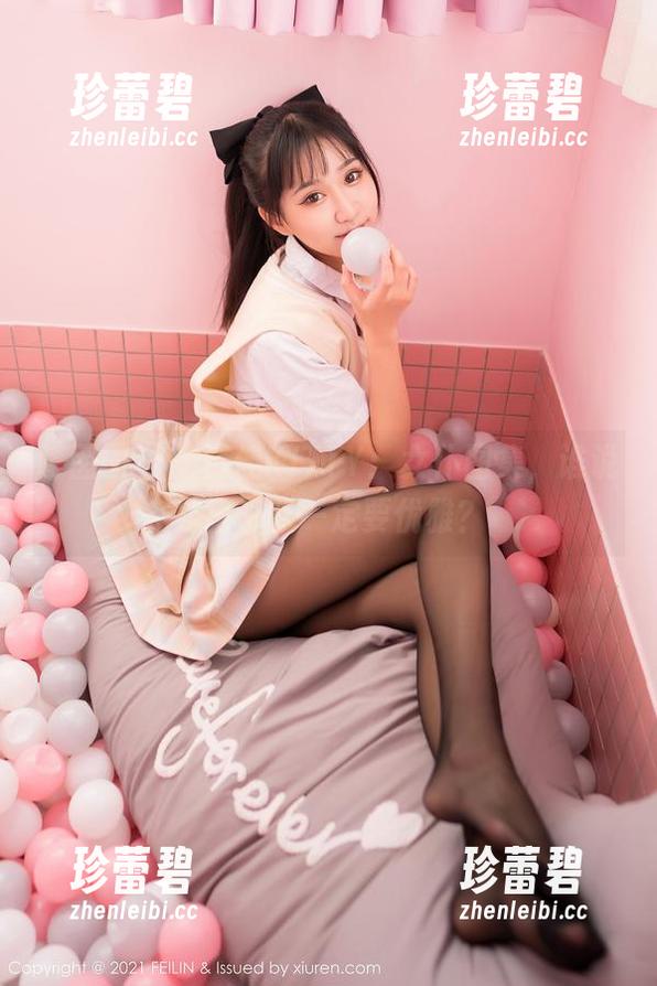 嗲囡囡 - 施忆佳KITTY：女仆图集，谁说穿裙子就一定要优雅？