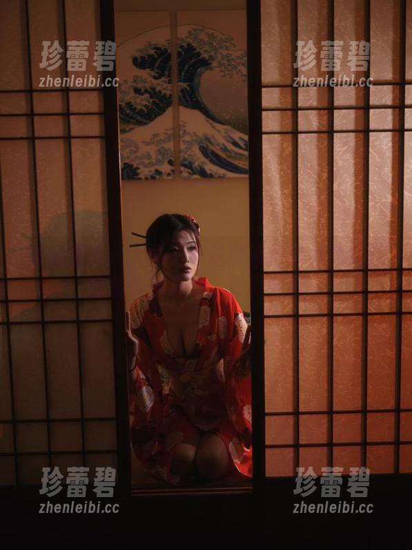 大梨子不是御姐 在线图集:大梨子不是御姐把黑贞兔女郎也装饰得好妙,果真会玩!