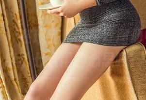 头条女神 – 在瑞宝儿的蕾丝图册中，找得出乱七八糟的心思吗？