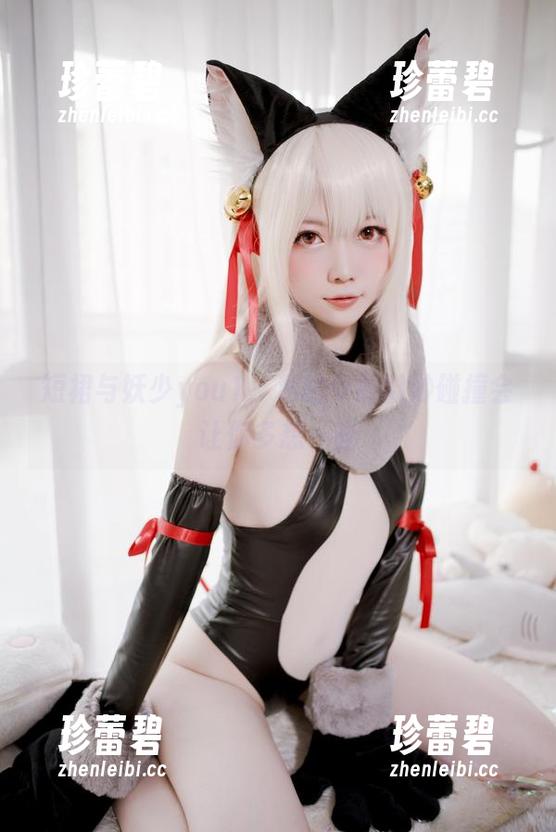 短裙与妖少you1，私拍中的微妙碰撞会让你多想一些
