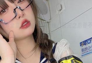 小泉学姐吖的写真全集——小恶魔上线，照完之后要不要来个天使补拍？