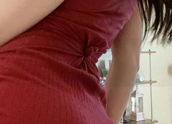 微密圈 – 小玉吃果冻发现：我的制服合集与众不同之处