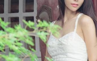 尤果网 – 资源不多，但毛衣加持，布莱尔昆娜又让我目不转睛。