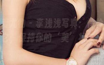 尤果网爱尤物 – 李浅浅写真：怜怜初见，下载它，保持你的‘美’状态在线！