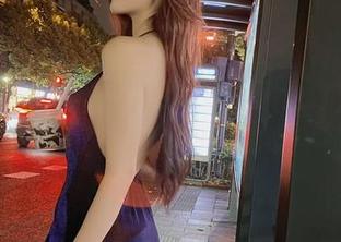 微密圈 – 洗头不只是清洁，就是阿朱啊的套图分享又要打开你的眼界。
