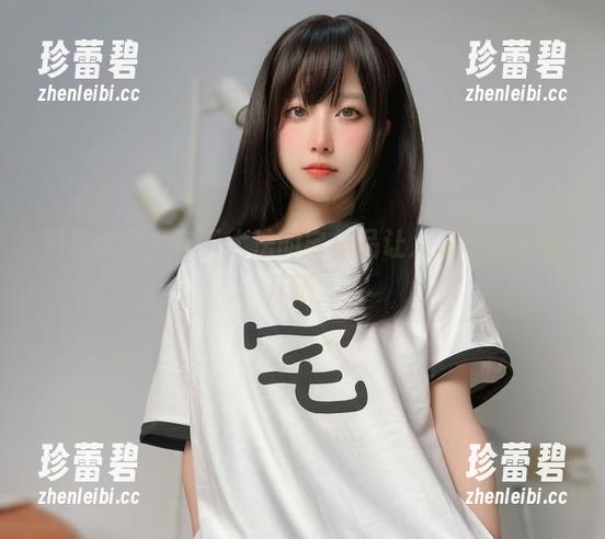 布丁大法 网盘大开,布丁大法的宅作品让人忍不住多看几眼。