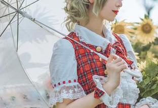 弥音音ww的夏日全套：休假不休眠，谁还需要防晒霜？