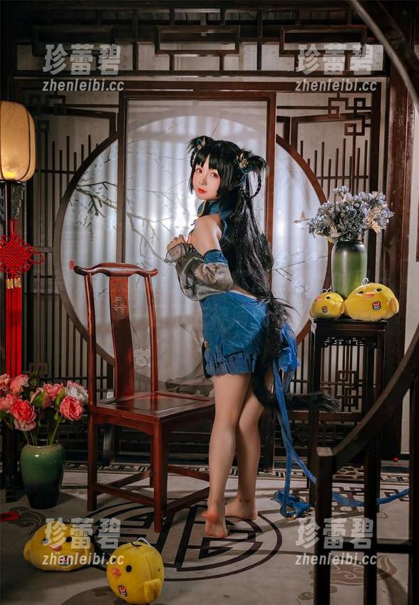 日奈娇温柔如水，图片就像小清新的果汁，一口下去神清气爽。
