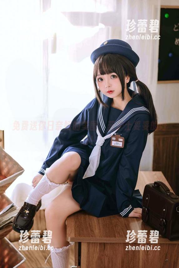 免费送你日奈娇的美图，蓝护士妥妥的好看！