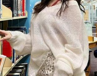 微密圈 – 是小逗逗的网盘人生：一双蕾丝黑丝袜如何改变了她的美学观？