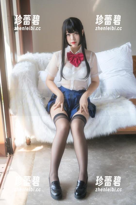 杏子夫人放光辉的合集，白天鹅自拍是要拿奖吗？我只是想说，看得我也想扇风。