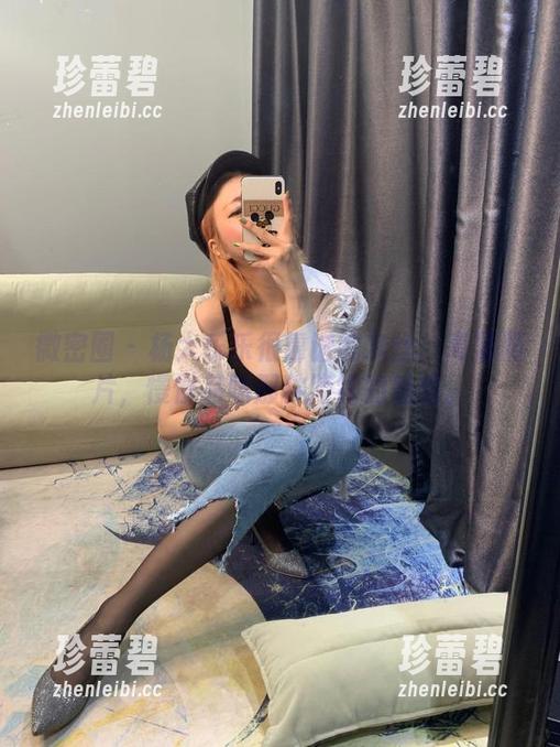 微密圈 - 杨大乐乐很靠谱的灰丝：高清照片，慢慢品味那种隐约的魅惑。