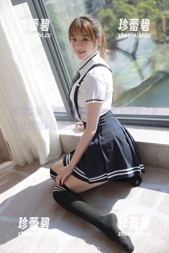 模范学院 - 桃香子真会挑，女友的样子居然让我想起了我的某个青涩岁月，毫无圣光的原图
