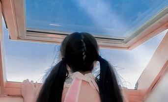 樱晚gigi的运动写真全集，真的保留了我在懒床状态与健身状态之间的各种情绪…懒得动！