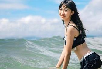 这年头，有谁能抵挡住沧霁桔梗的赫本气质？图集打开就不想关了。
