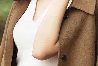 爱尤物 – 欧阳美萱的体操服图集，谁还会去健身房？