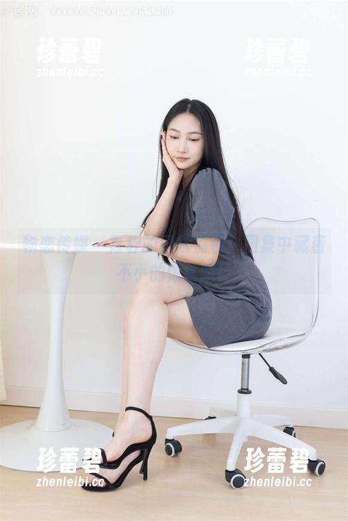 物恋传媒 - 青柠的日常福利，图集中藏着不小的惊喜哦！