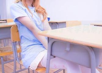 神楽坂真冬把丝袜穿成了冬季风景，快来围观这场分享！