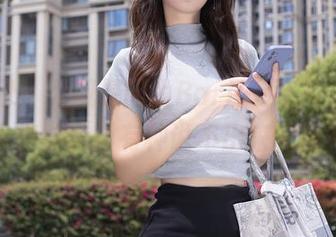 秀人网 – 大概是因为Barbie可儿，才对这份棉袜套图有种说不出来的重视。