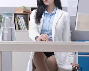 秀人网 – 高清写真集中的唐安诺，白色与个性难以碰撞？
