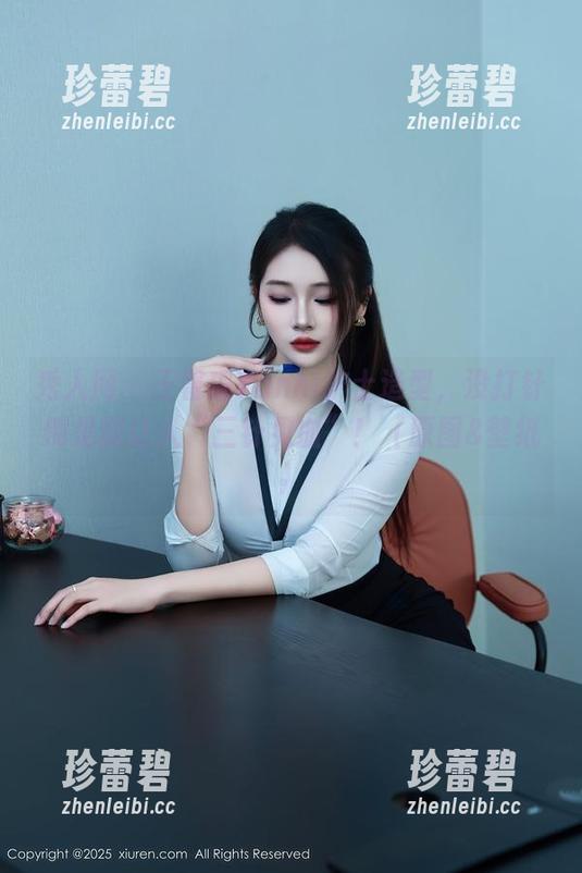 秀人网 - 王馨瑶Yanni护士造型，没打针倒是能让人“三针见血”！（原图&壁纸）