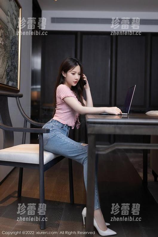 秀人网 - 艾栗栗栗栗栗栗吖大驾光临——她的套装合集，不看会后悔哦！